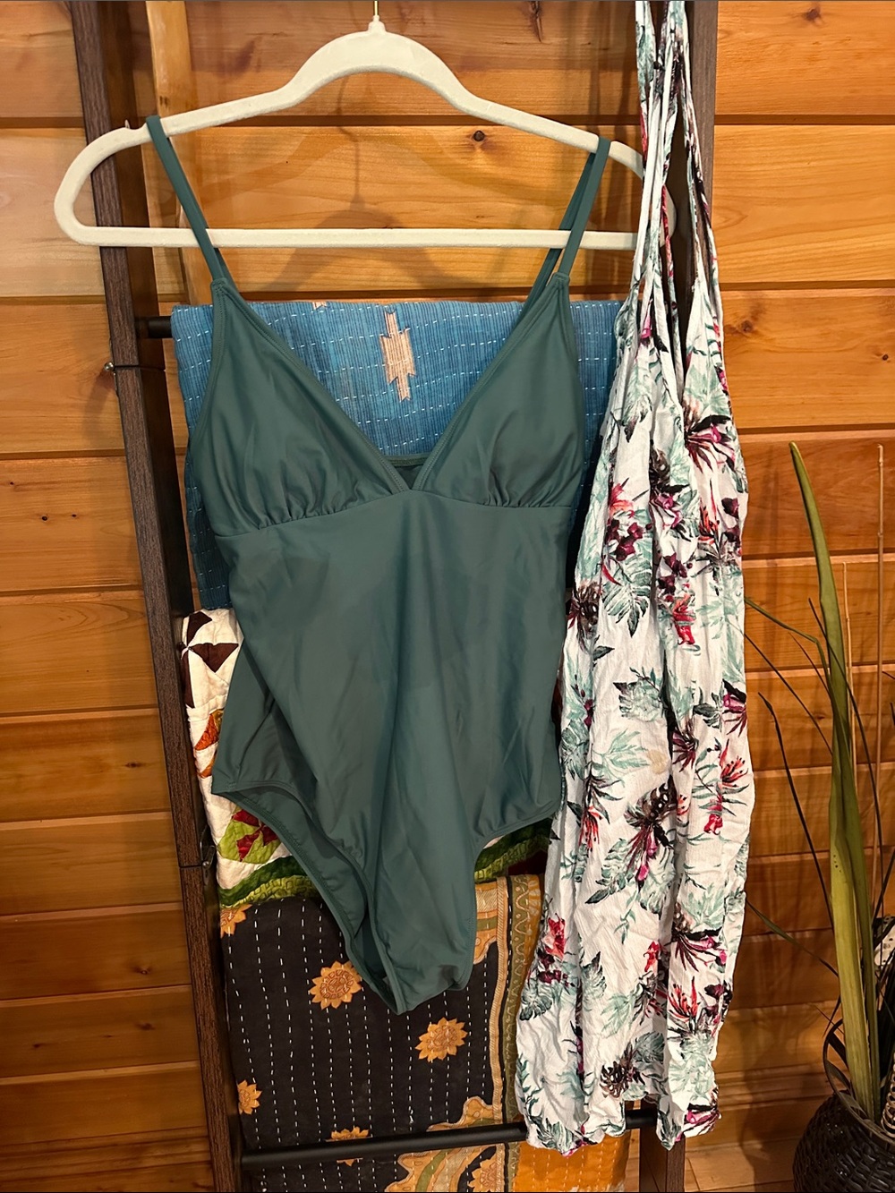 Cupshe Deep Teal Green V-Neck One-Piece Swimsuit